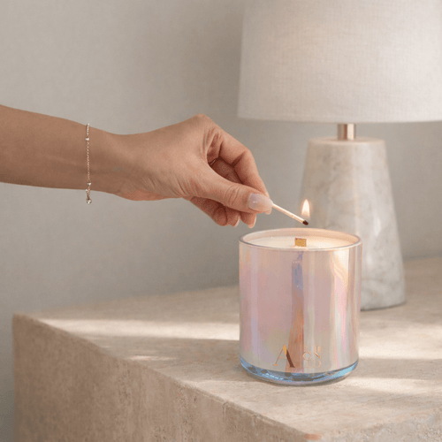 BLOOM Candle - floral & woody